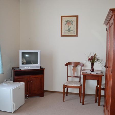 Nosztalgia Hotel Balatonszarszo Bagian luar foto